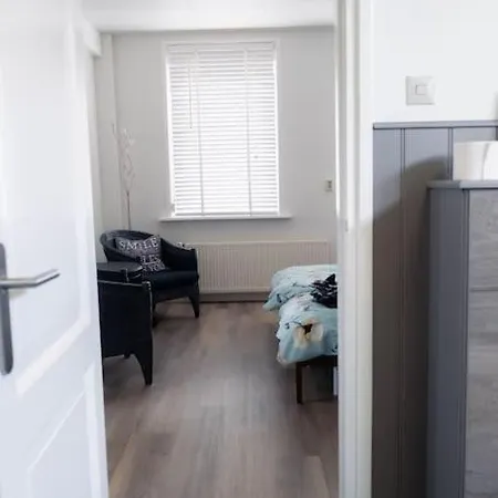 Vakantiebungalow * Limmen