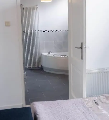 펜션 Vakantiebungalow Limmen